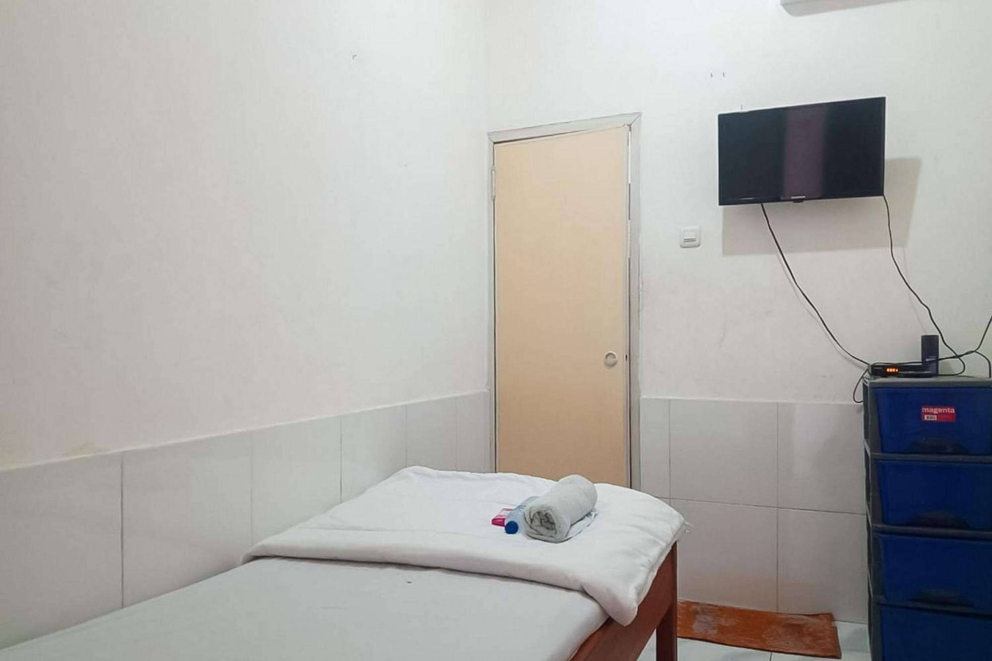 Hotel Malibu Syariah Bogor Redpartner Extérieur photo