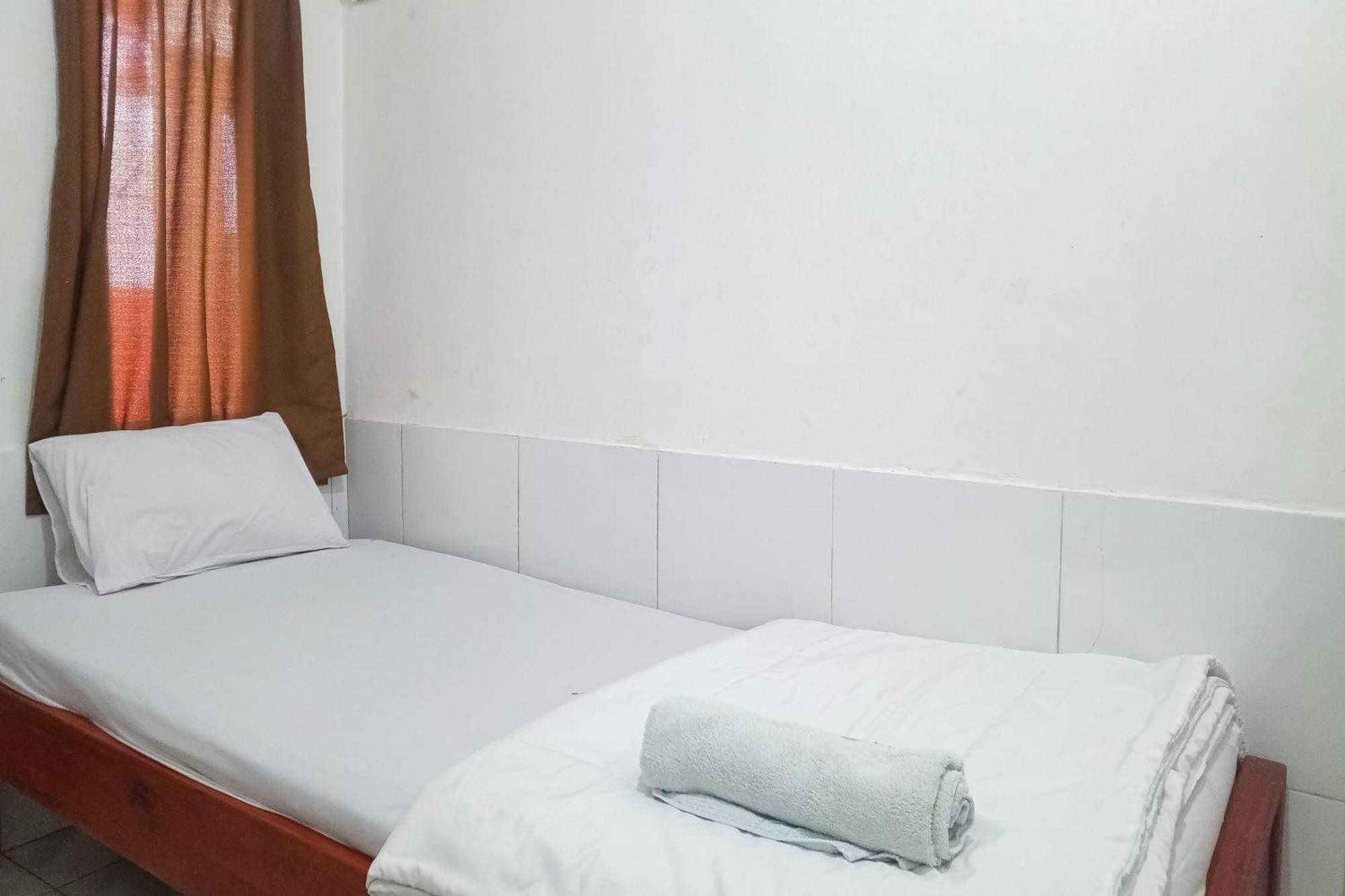 Hotel Malibu Syariah Bogor Redpartner Extérieur photo
