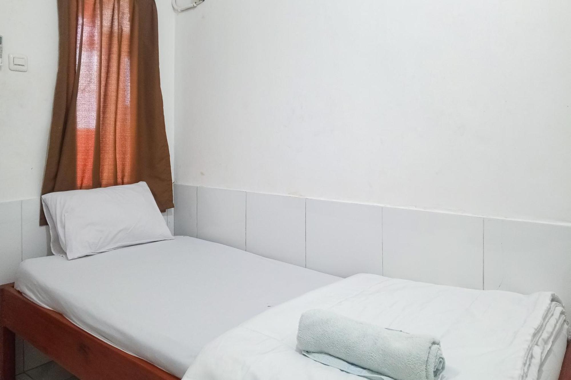 Hotel Malibu Syariah Bogor Redpartner Extérieur photo