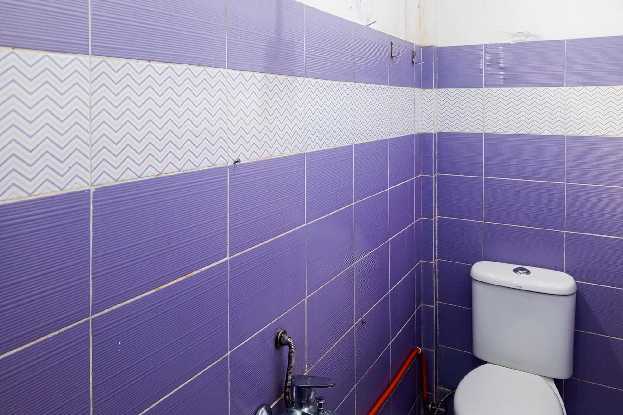 Hotel Malibu Syariah Bogor Redpartner Extérieur photo