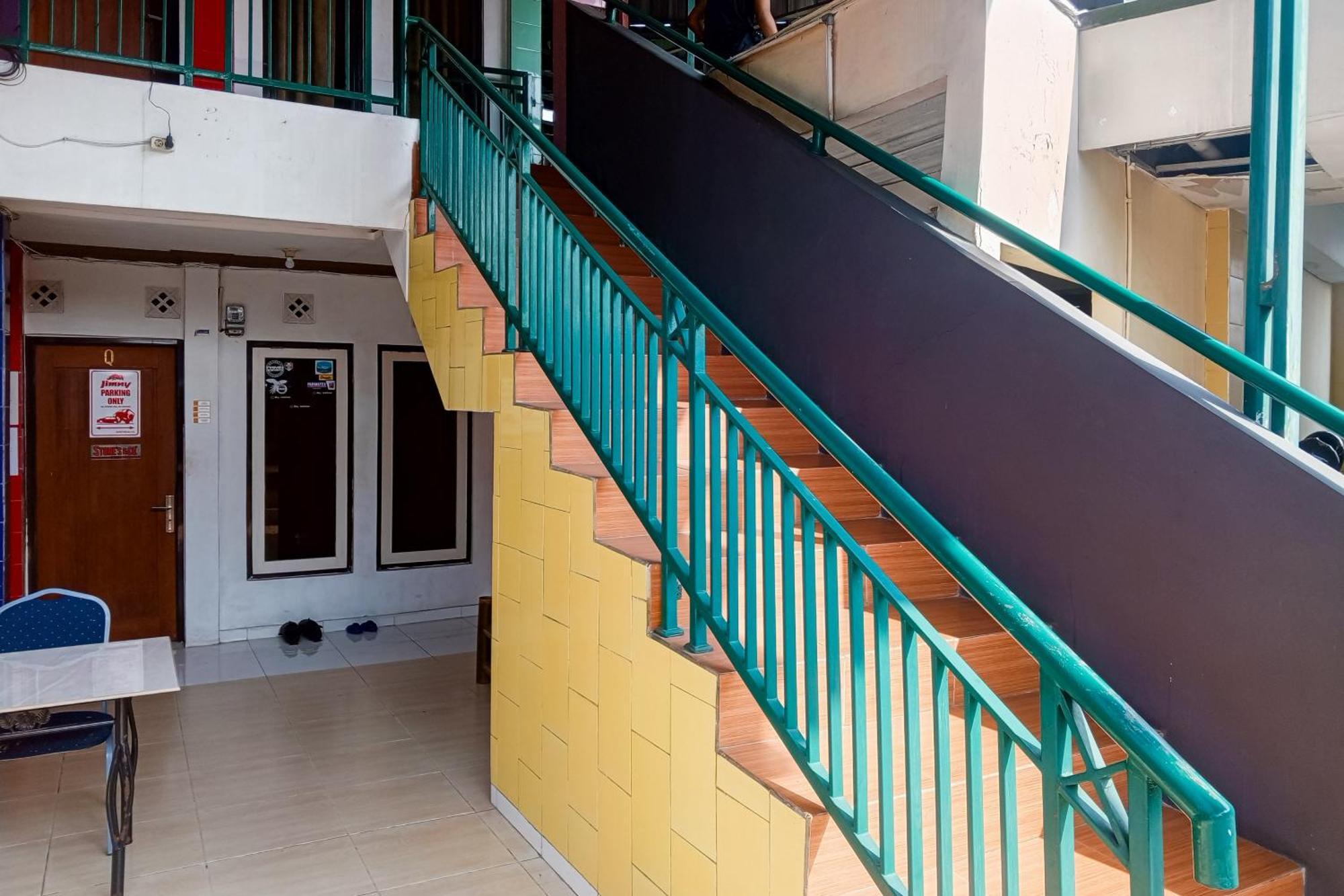 Hotel Malibu Syariah Bogor Redpartner Extérieur photo